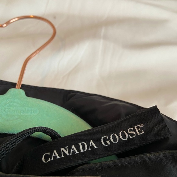 Canada Goose Freestyle Vest XS NWOT - Picture 4 of 13